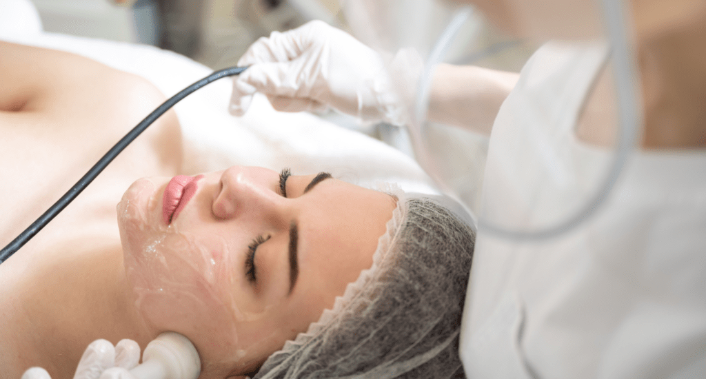 Surgical Face Lifting Treatment